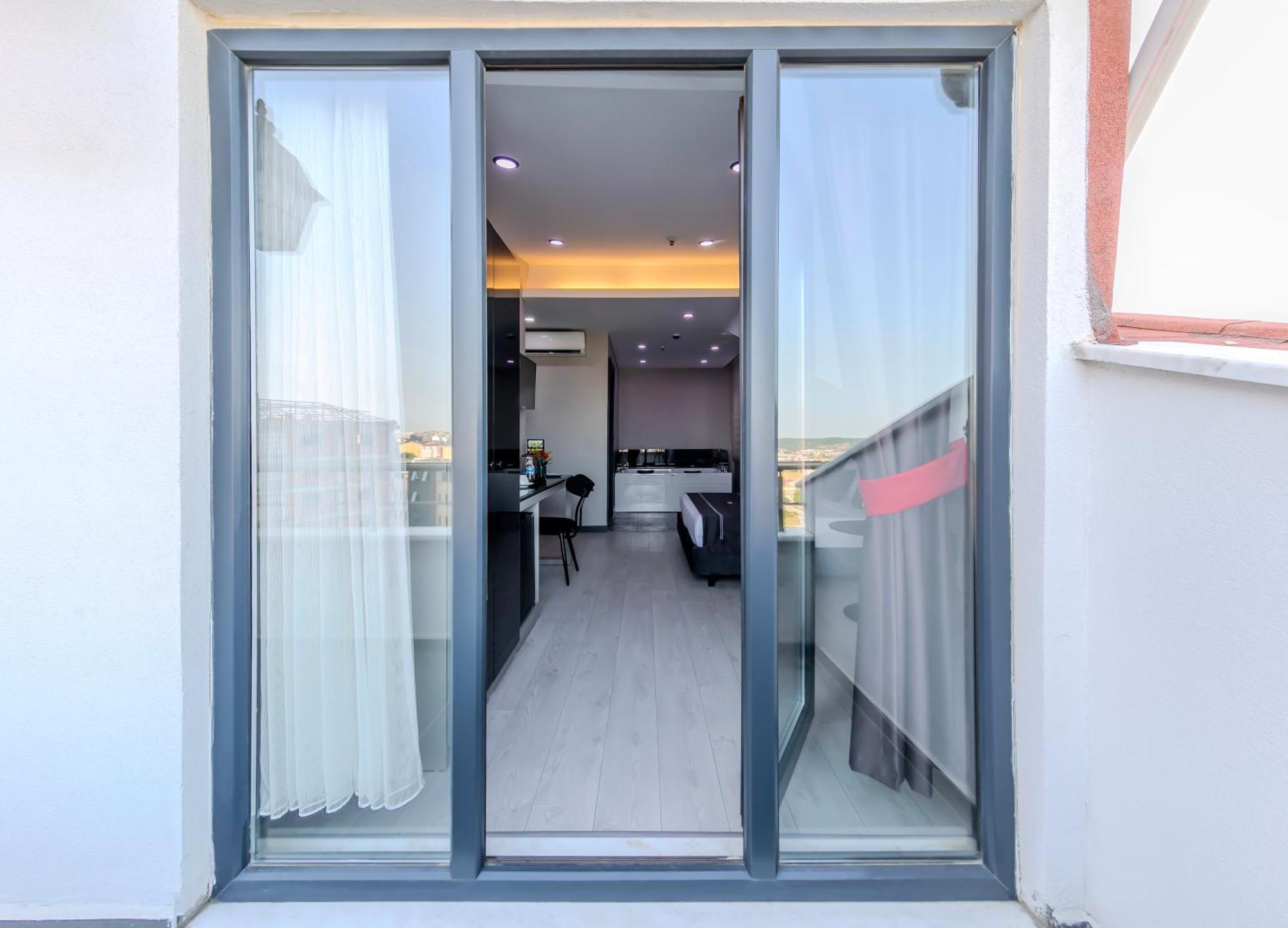 Intercity Hotel Istanbul Airport Arnavutkoy Dış mekan fotoğraf