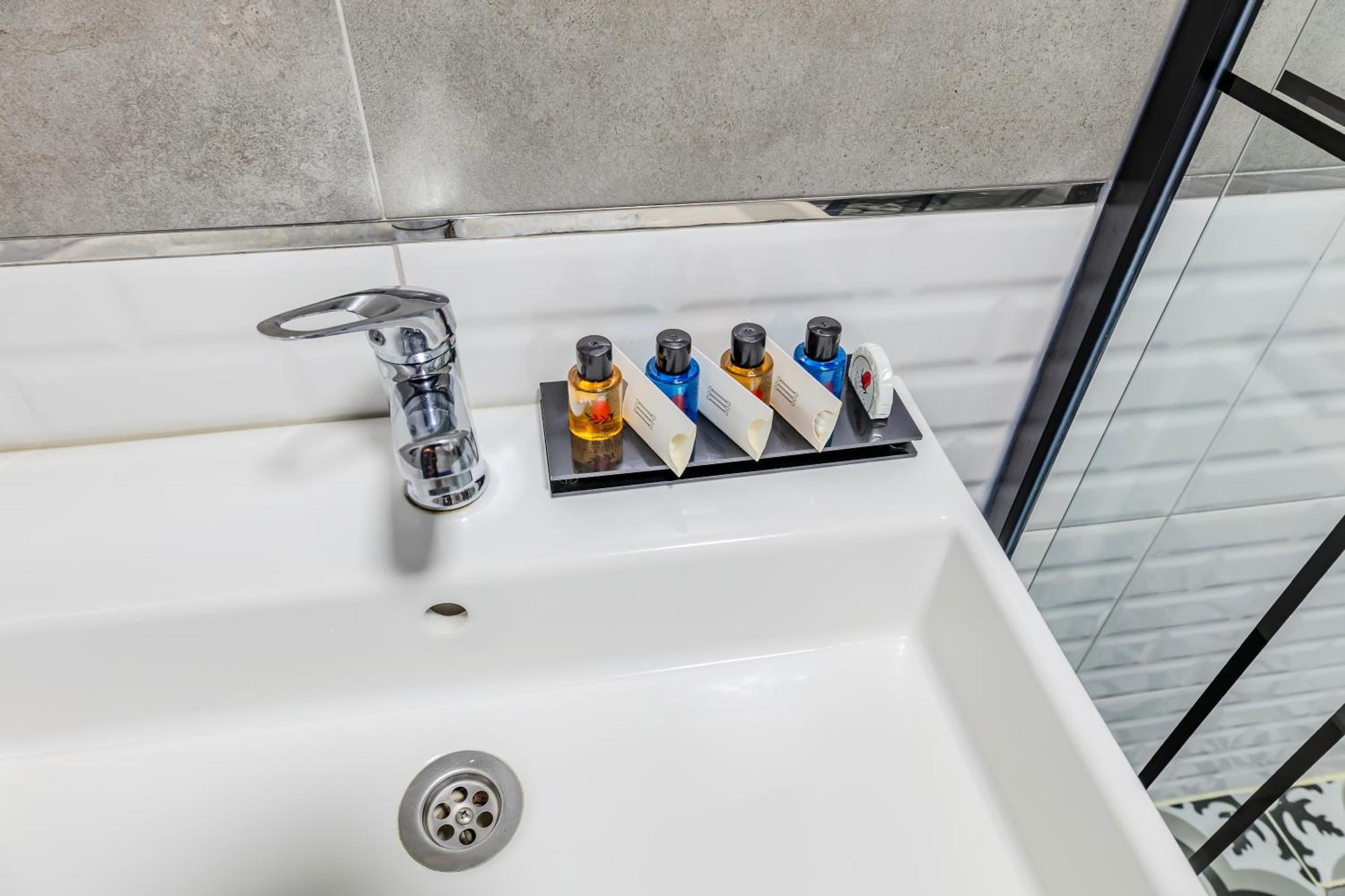 Intercity Hotel Istanbul Airport Arnavutkoy Dış mekan fotoğraf